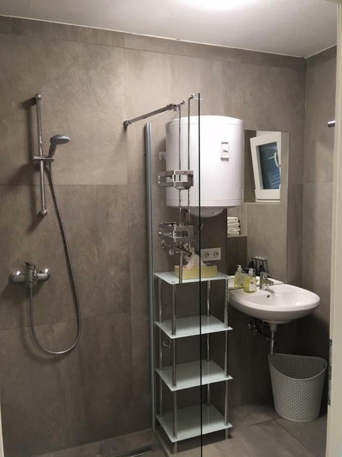 Rooms St. Lorenzen Hermagor Exterior foto